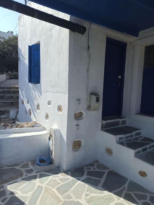 Δίκλινο Δωμάτιο Δονούσα Με Εξαιρετικό Μπαλκόνι Ngoại thất bức ảnh